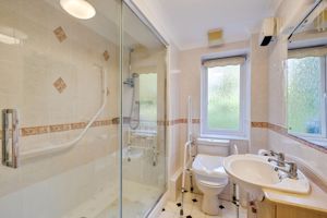 BATHROOM- click for photo gallery